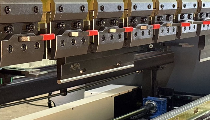 Press brake tooling Radius Tool Insert